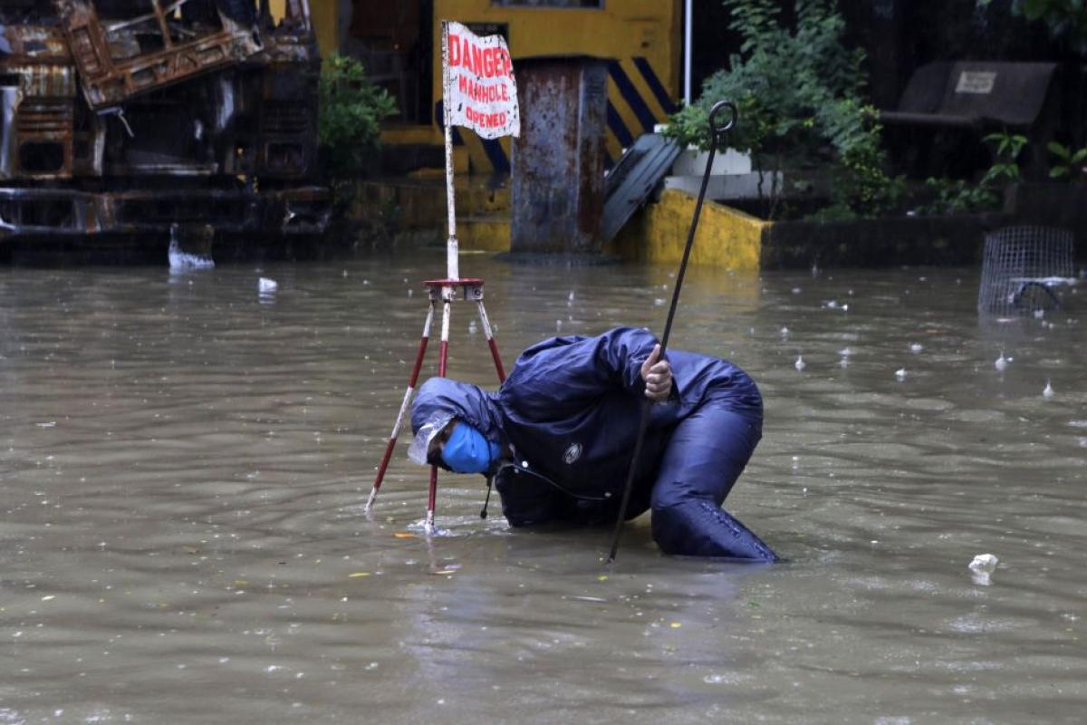 Наводнение на греческом острове Крит: затоплены дома и дороги, началась эвакуация населения Наводнение на греческом острове Крит: затоплены дома и дороги, началась эвакуация населения