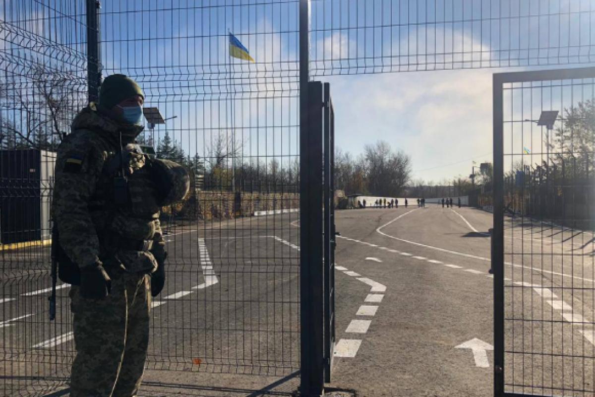КППВ на Донбасі та адмінкордоні з Кримом працюватимуть у штатному режимі під час посиленого карантину КППВ на Донбасі та адмінкордоні з Кримом працюватимуть у штатному режимі під час посиленого карантину