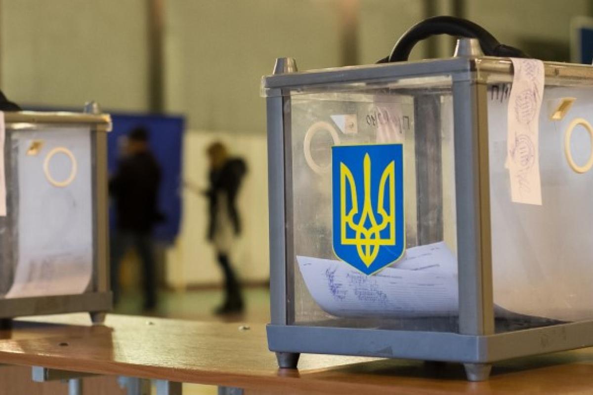 В Кривом Роге 6 декабря проходит второй тур выборов мэра В Кривом Роге 6 декабря проходит второй тур выборов мэра