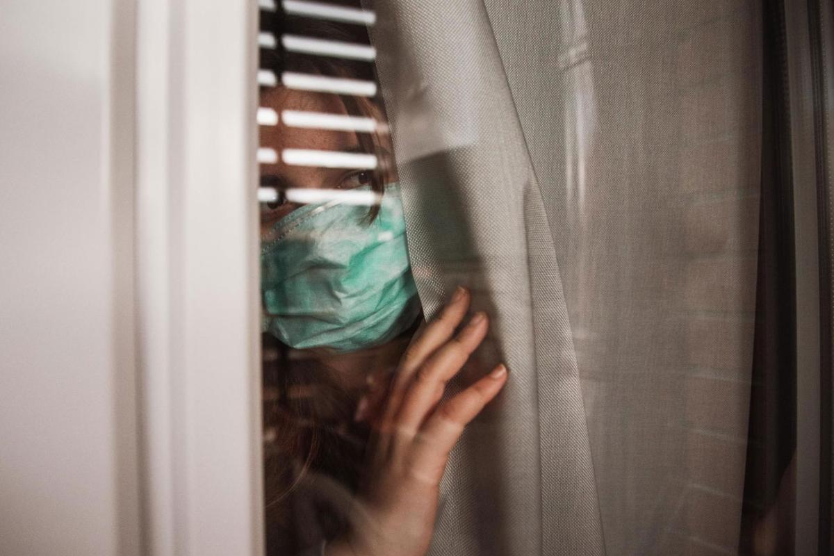 В Украине за самоизоляцию полагается соцпомощь: кто и на какие выплаты может рассчитывать В Украине за самоизоляцию полагается соцпомощь: кто и на какие выплаты может рассчитывать