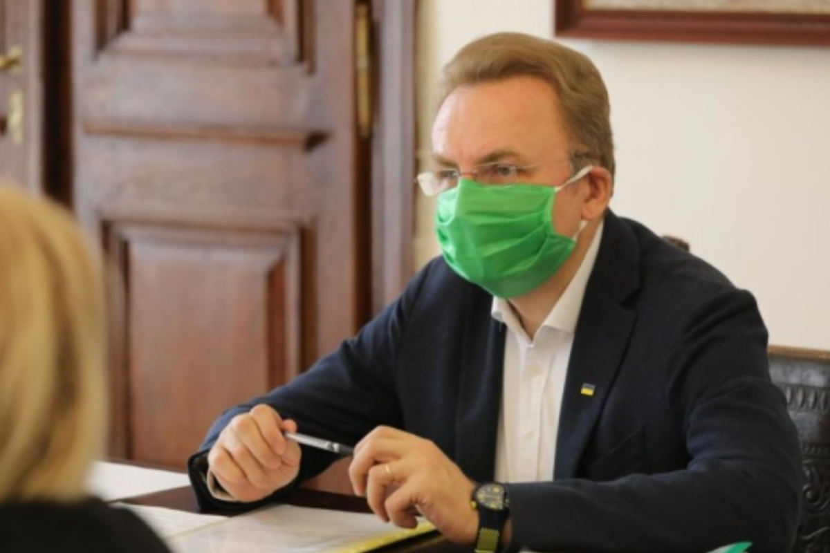 Мэр Львова Андрей Садовый заразился коронавирусом Мэр Львова Андрей Садовый заразился коронавирусом