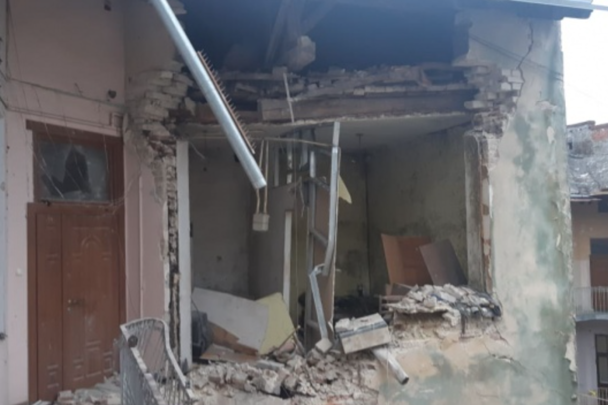 У Львові вибухом зруйновано частину житлового будинку: постраждало 2 людини У Львові вибухом зруйновано частину житлового будинку: постраждало 2 людини