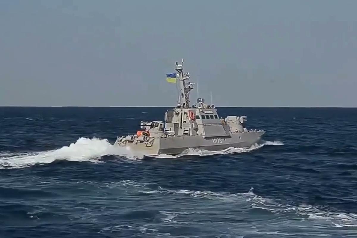 В Азовському морі катери ФСБ РФ влаштували чергову провокацію В Азовському морі катери ФСБ РФ влаштували чергову провокацію