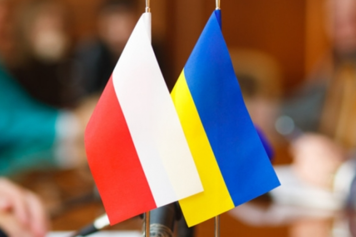 Глава МИД Польши с экстренным визитом прибыл в Украину Глава МИД Польши с экстренным визитом прибыл в Украину