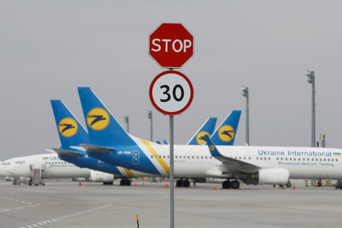 Україна з 26 травня припиняє авіасполучення з Білоруссю Україна з 26 травня припиняє авіасполучення з Білоруссю