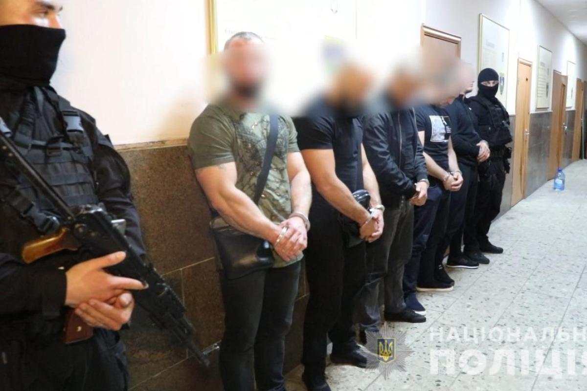 На Закарпатье в ходе масштабной спецоперации задержаны организаторы и члены ОПГ На Закарпатье в ходе масштабной спецоперации задержаны организаторы и члены ОПГ