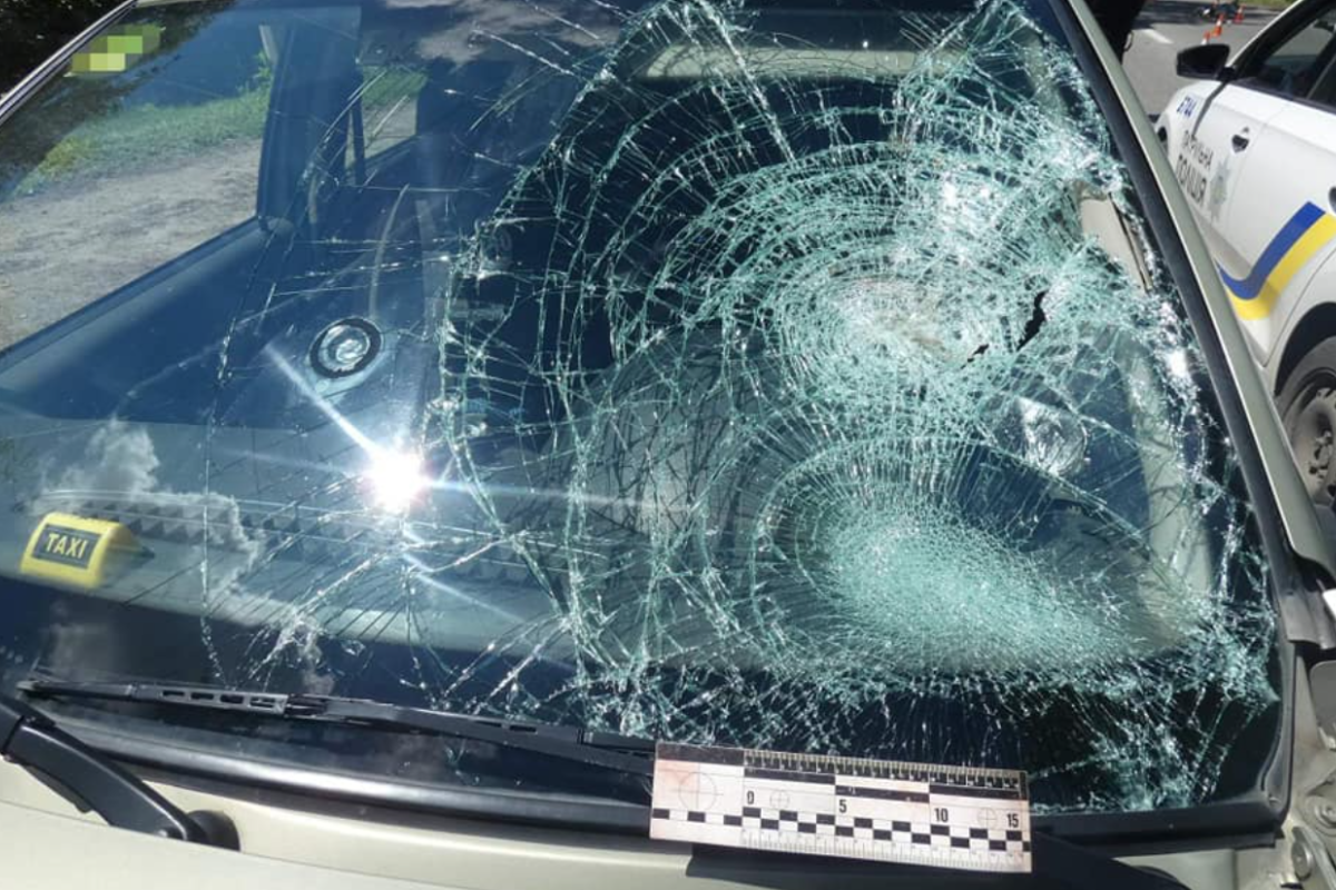 ДТП у Сєвєродонецьку та Рубіжному: загинув чоловік, постраждала 5-річна дівчинка ДТП у Сєвєродонецьку та Рубіжному: загинув чоловік, постраждала 5-річна дівчинка