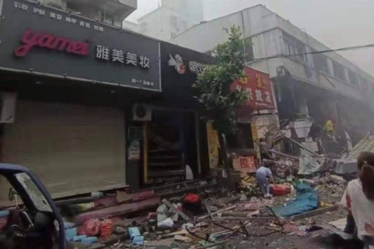 У Китаї жертвами потужного вибуху стали більше десяти людей