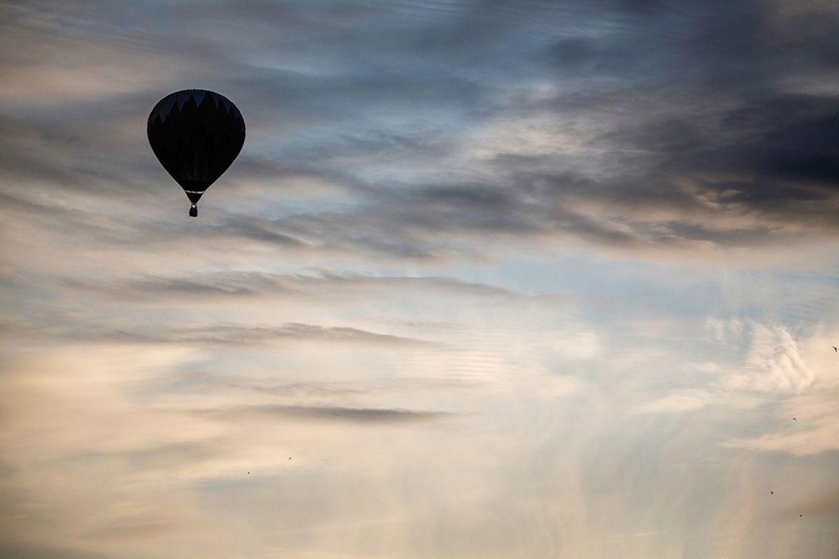 В Новой Зеландии в результате падения воздушного шара пострадали 11 человек В Новой Зеландии в результате падения воздушного шара пострадали 11 человек