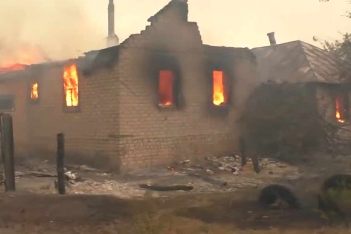 На Луганщині 12 сімей-погорільців чекають компенсацію за житло, знищене під час пожеж у 2020 році На Луганщині 12 сімей-погорільців чекають компенсацію за житло, знищене під час пожеж у 2020 році