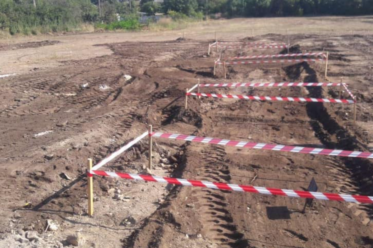 В Одесі виявили один з найбільших могильників жертв НКВС В Одесі виявили один з найбільших могильників жертв НКВС