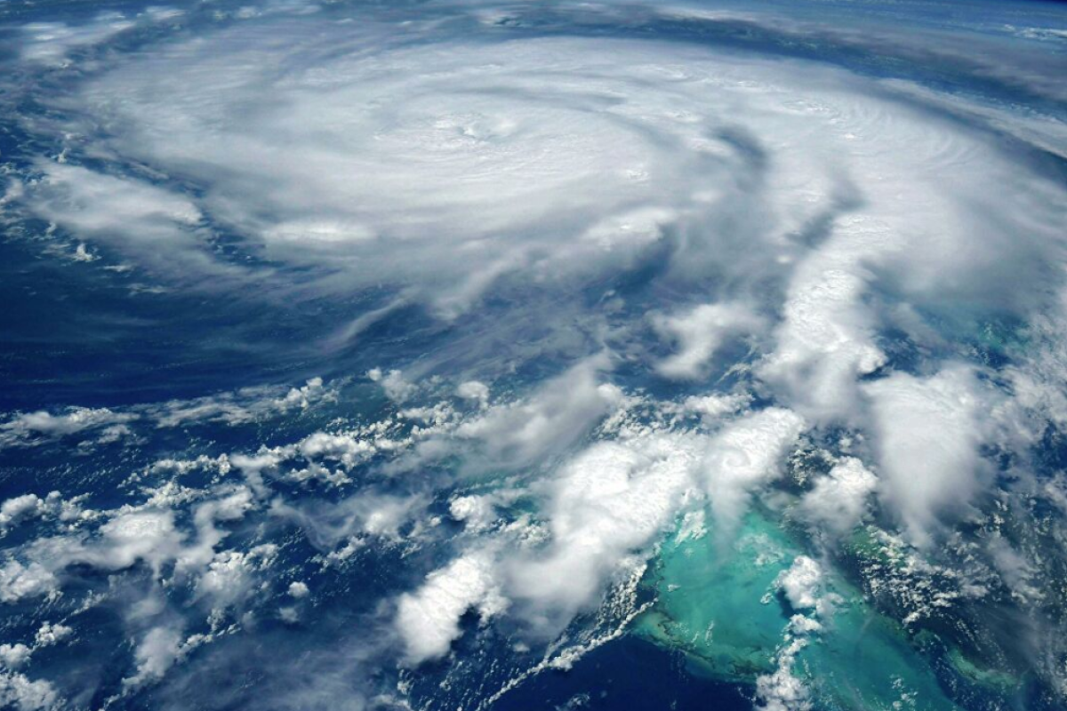 Ураган четвертой категории "Ида" ударил по Луизиане и повернул вспять реку Миссисипи Ураган четвертой категории "Ида" ударил по Луизиане и повернул вспять реку Миссисипи