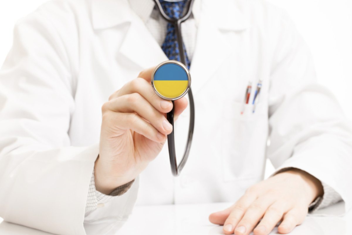 Реформирование медицинской системы в Украине: Зеленский утвердил решение СНБО