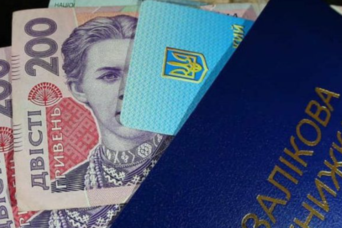 В Украине студентам повысят стипендии: когда и на сколько вырастут выплаты В Украине студентам повысят стипендии: когда и на сколько вырастут выплаты
