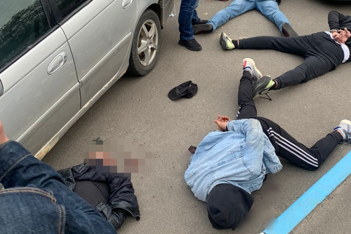 В Одеській області СБУ ліквідувала банду, яка залякувала та викрадала людей В Одеській області СБУ ліквідувала банду, яка залякувала та викрадала людей