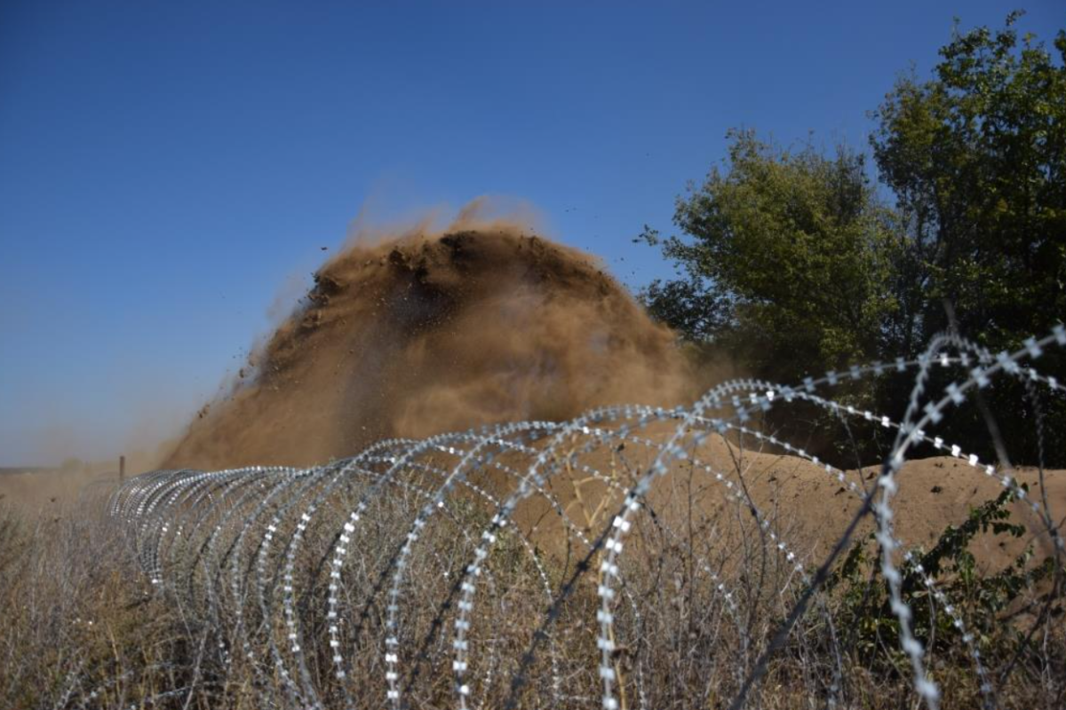 Украина продолжает активное усиление инженерного обустройства на границе с Россией