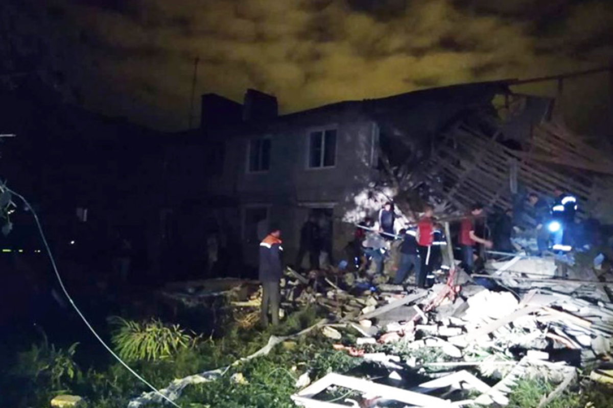 В России при взрыве в жилом доме вновь погибли люди: рвануло второй раз за неделю В России при взрыве в жилом доме вновь погибли люди: рвануло второй раз за неделю