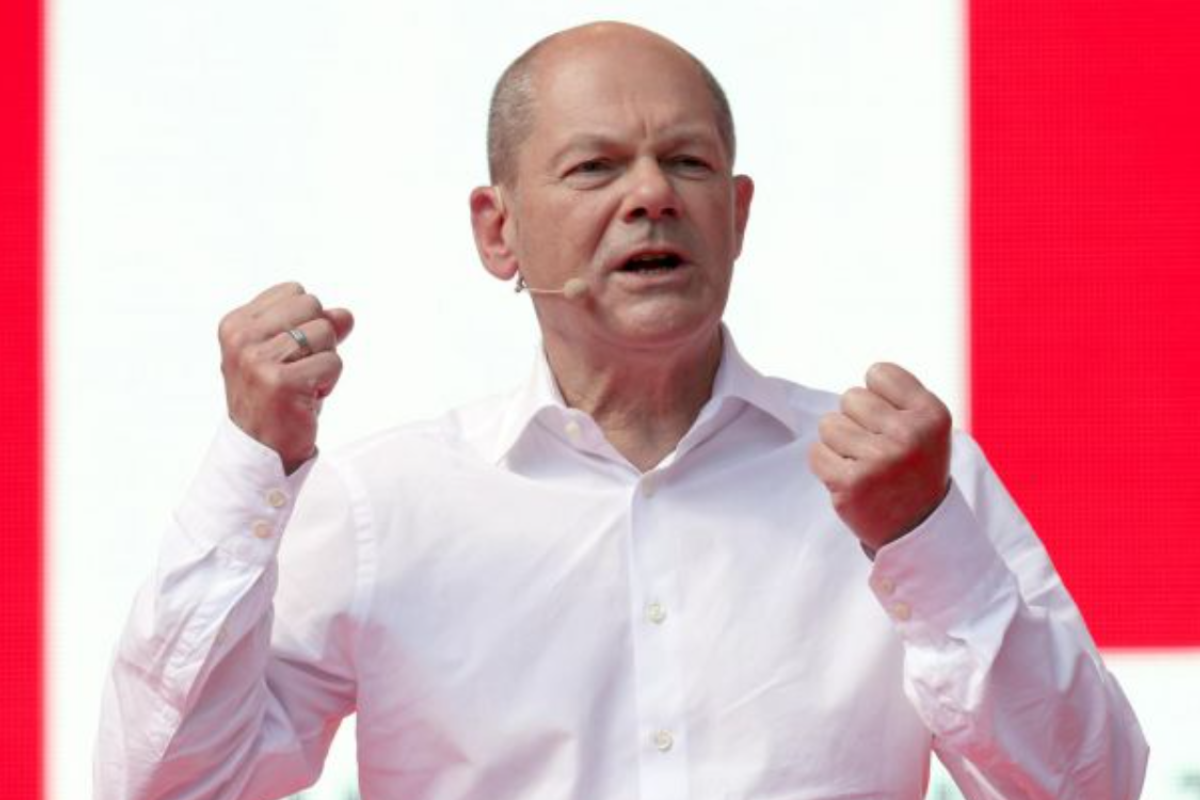 У Німеччині соціал-демократи першими схвалили нову коаліцію У Німеччині соціал-демократи першими схвалили нову коаліцію