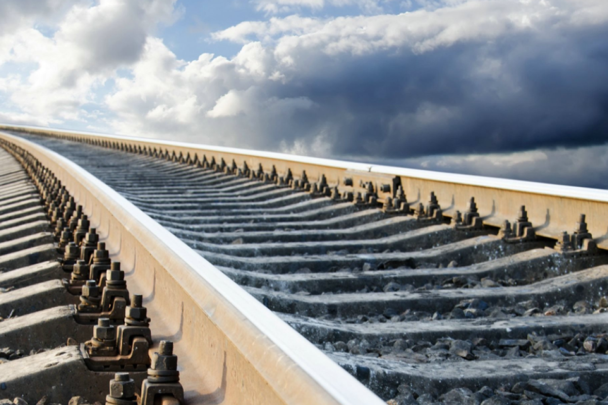 Стало відомо, де на Луганщині пройде нова залізнична гілка: передбачена компенсація за вилучення земельних ділянок Стало відомо, де на Луганщині пройде нова залізнична гілка: передбачена компенсація за вилучення земельних ділянок