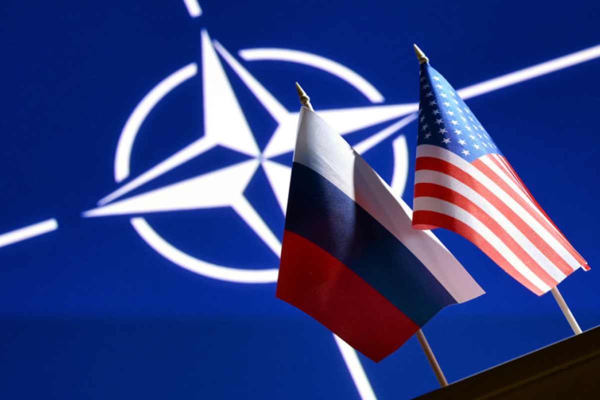 Россия даст военный ответ, если НАТО продолжит "давить": заявление Россия даст военный ответ, если НАТО продолжит "давить": заявление