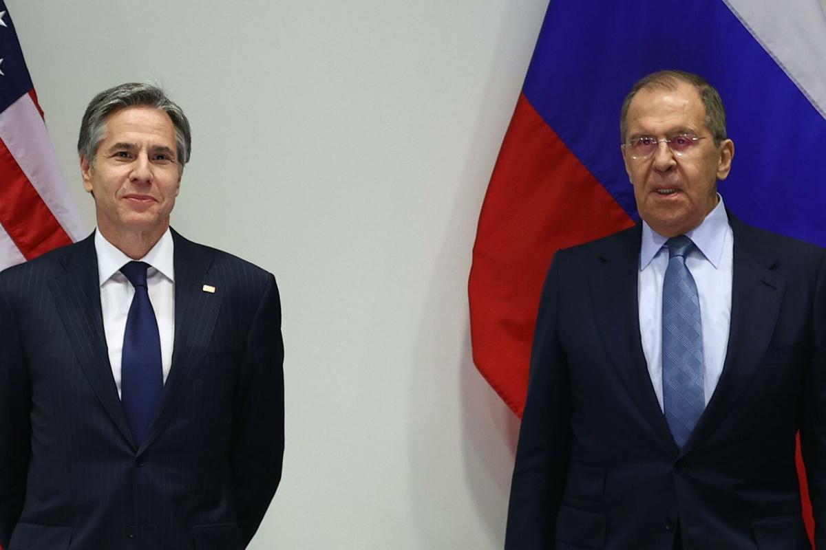 Блінкен і Лавров проведуть переговори у Женеві: говоритимуть про Україну Блінкен і Лавров проведуть переговори у Женеві: говоритимуть про Україну