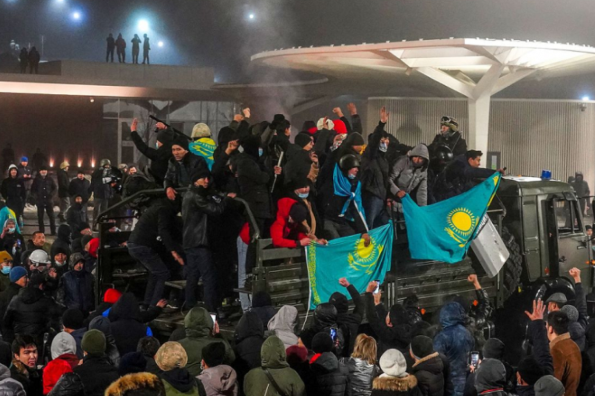 Йде зачистка і арешти: що зараз відбувається в Казахстані Йде зачистка і арешти: що зараз відбувається в Казахстані