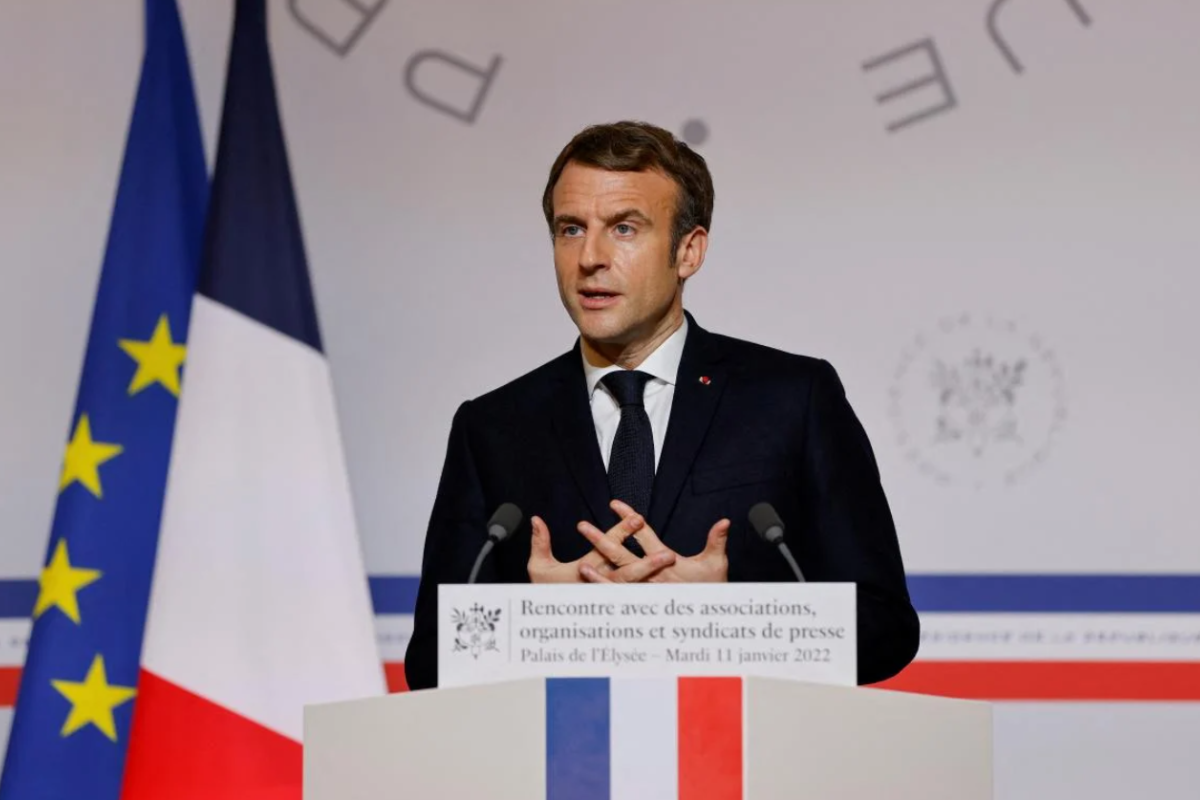 Макрон выступил за привлечение США к переговорам в нормандском формате