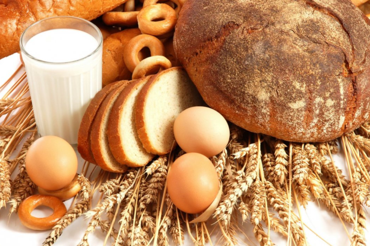 В Україні обмежили торгову націнку на хліб та ціни на газ для виробників низки продуктів