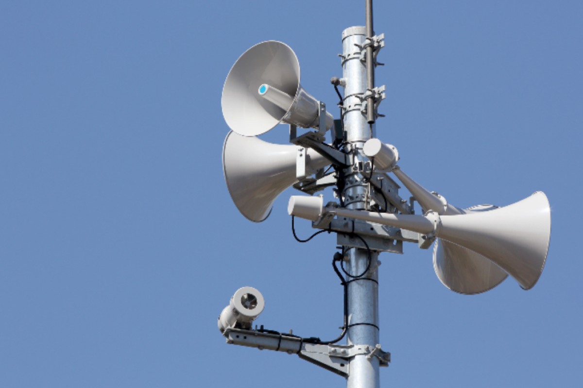 Алгоритм дій для громадян, якщо в місті лунають гудки тривожних сирен: інструкція ДСНС