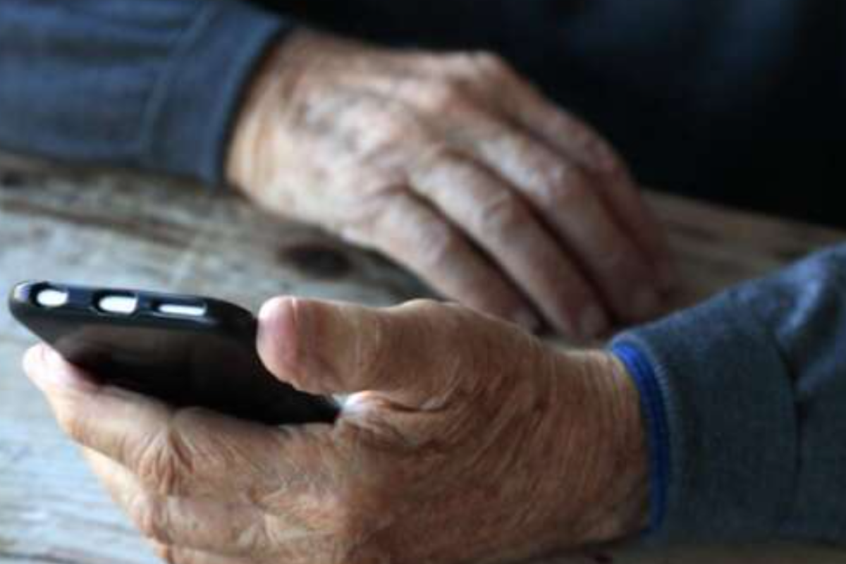 Стало известно, какие смартфоны хотят раздать пенсионерам, вакцинированным от COVID-19 Стало известно, какие смартфоны хотят раздать пенсионерам, вакцинированным от COVID-19