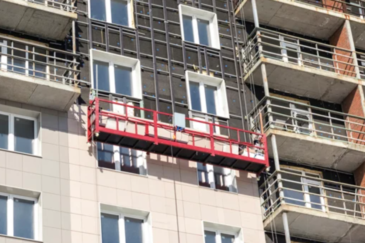 "Большая термомодернизация": На Луганщине утеплят и модернизируют более 200 зданий