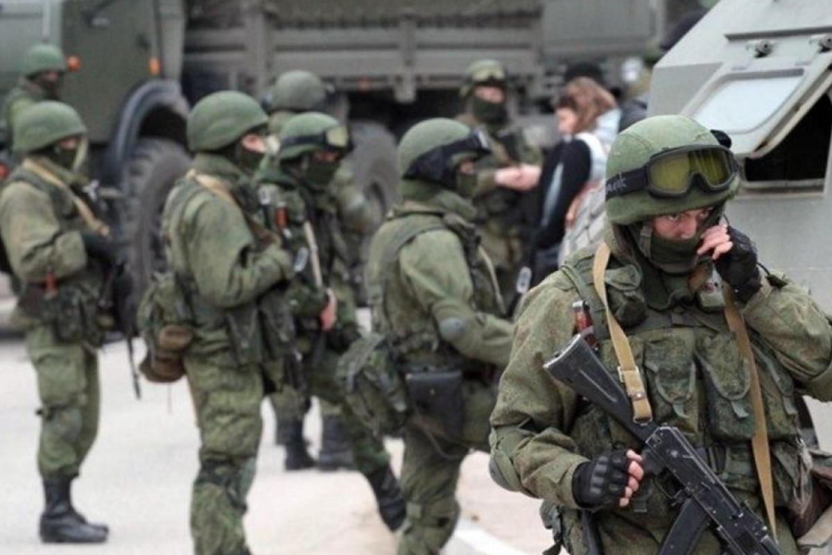 "Денег нет, но вы держитесь": У российских военных начались проблемы с финансированием "Денег нет, но вы держитесь": У российских военных начались проблемы с финансированием