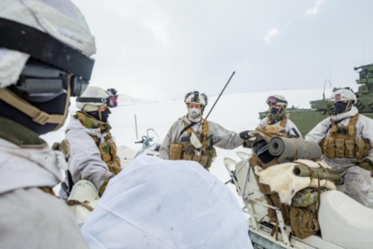 НАТО проведет масштабные военные учения недалеко от российской границы