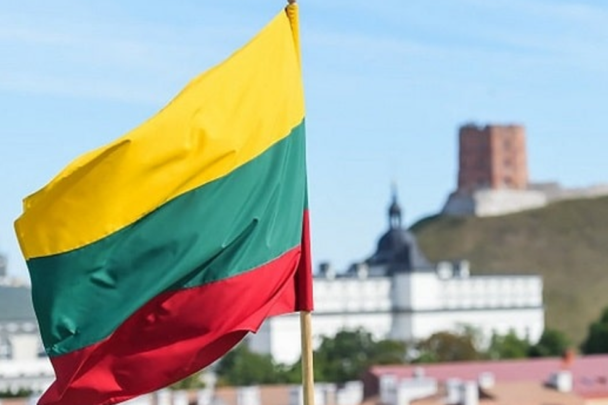 У Литві затверджено список ворожих держав та територій