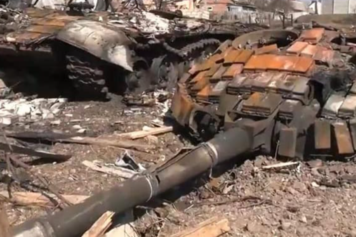 На Луганщині ЗСУ накрили вогнем скупчення ворожої техніки та знищили штаб кадирівців На Луганщині ЗСУ накрили вогнем скупчення ворожої техніки та знищили штаб кадирівців