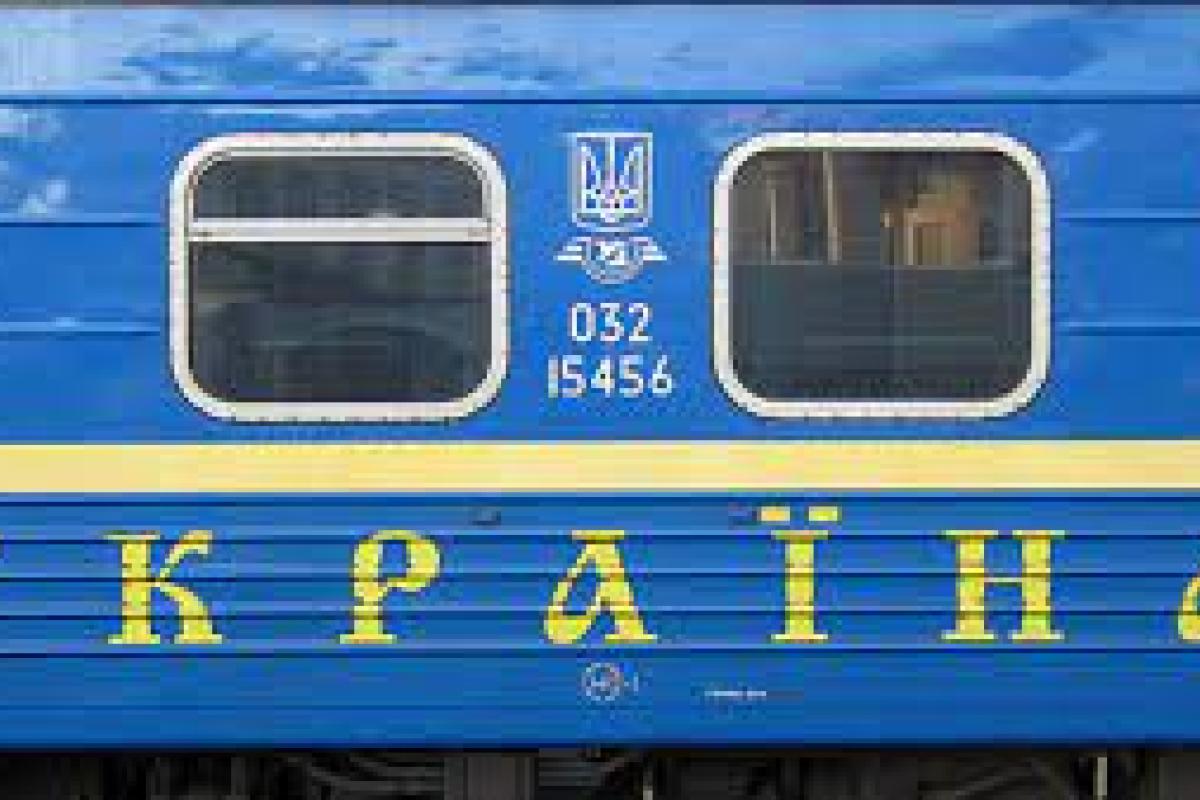 Посилена евакуація: З Луганщини та Донеччини 9 квітня вирушать одразу 11 спецпоїздів