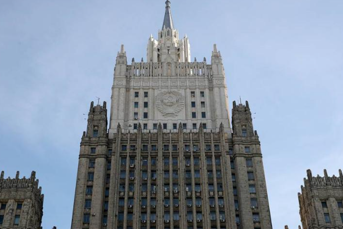 МИД РФ объявил о закрытии генконсульств Латвии, Литвы и Эстонии в Санкт-Петербурге МИД РФ объявил о закрытии генконсульств Латвии, Литвы и Эстонии в Санкт-Петербурге