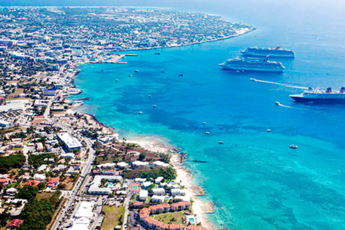 На Кайманових Островах заморозили понад 7 млрд доларів російських активів На Кайманових Островах заморозили понад 7 млрд доларів російських активів