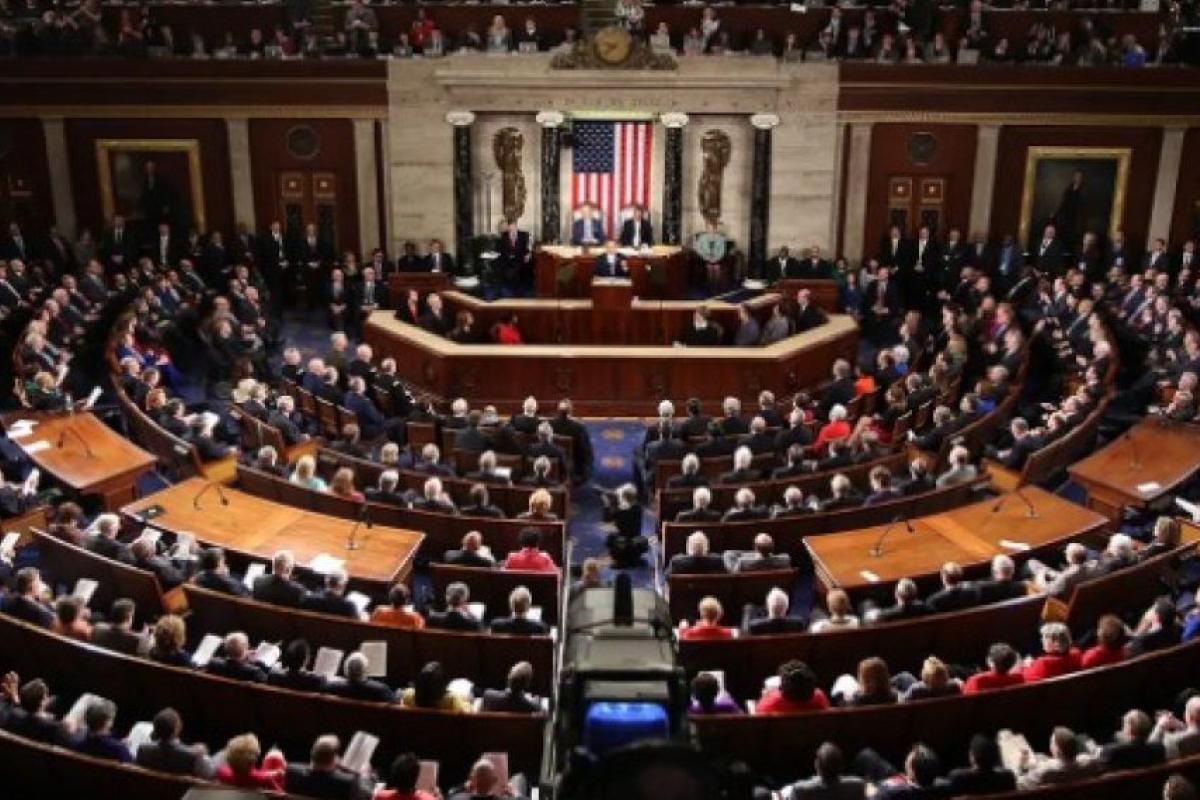 Палата представителей США одобрила пакет помощи Украине на 40 млрд долларов Палата представителей США одобрила пакет помощи Украине на 40 млрд долларов