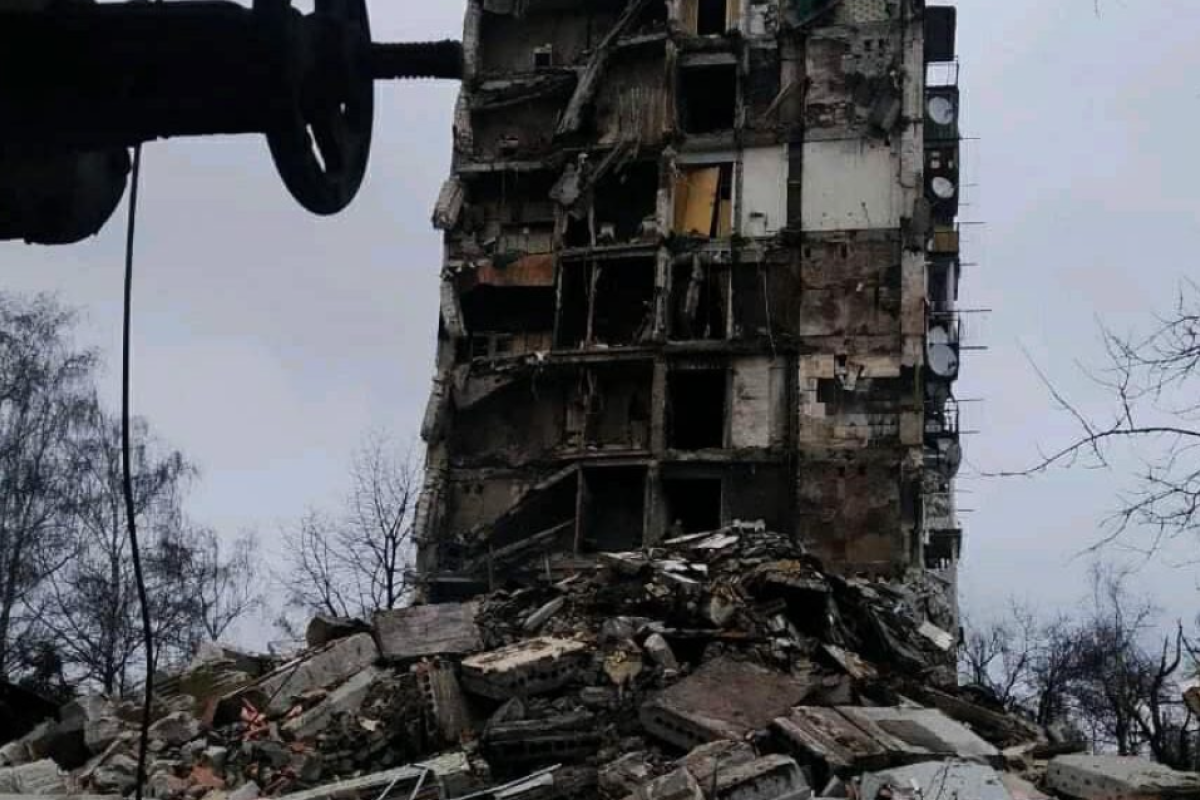 Російські окупанти крадуть газ на Луганщині та залишили весь регіон без води та світла Російські окупанти крадуть газ на Луганщині та залишили весь регіон без води та світла