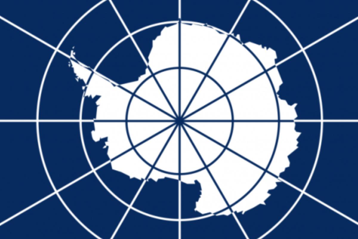 На совещании по Договору об Антарктике делегации 25 стран покинули зал во время выступления представителя РФ