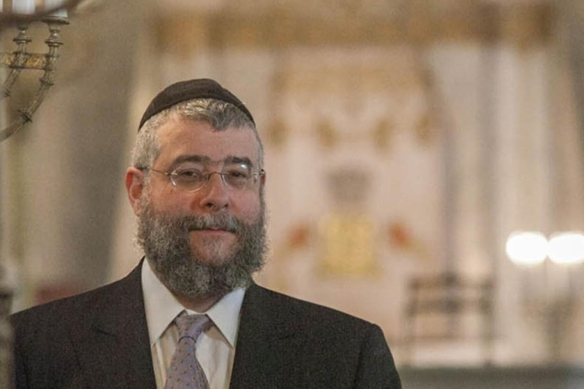 Головний рабин Москви відмовився публічно підтримати війну в Україні та виїхав із РФ Головний рабин Москви відмовився публічно підтримати війну в Україні та виїхав із РФ