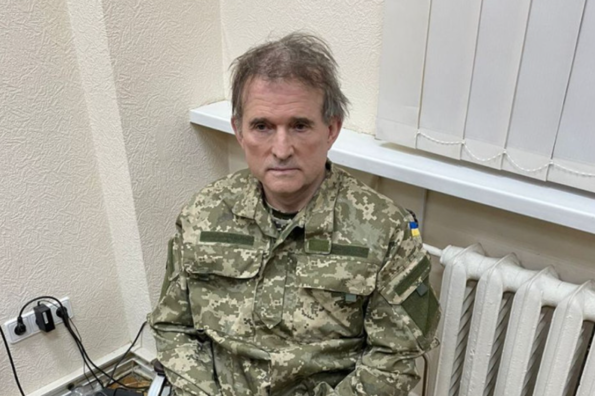 Суд продлил арест Медведчука до 9 августа Суд продлил арест Медведчука до 9 августа