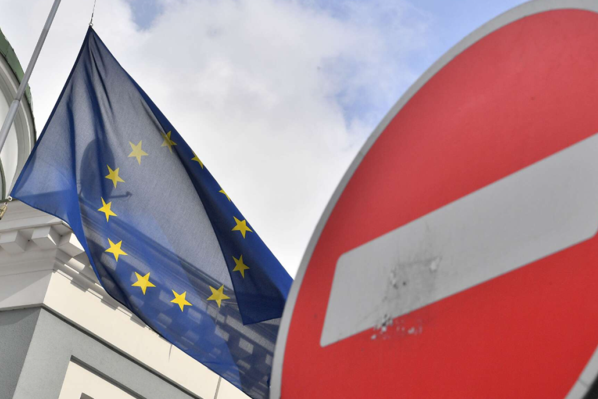 В Еврокомиссии назвали сумму замороженных активов российских олигархов В Еврокомиссии назвали сумму замороженных активов российских олигархов