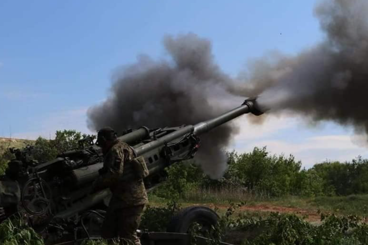 У Сєвєродонецьку точаться бої, окупанти намагаються закріпитися на зайнятих позиціях: зведення Генштабу ЗСУ