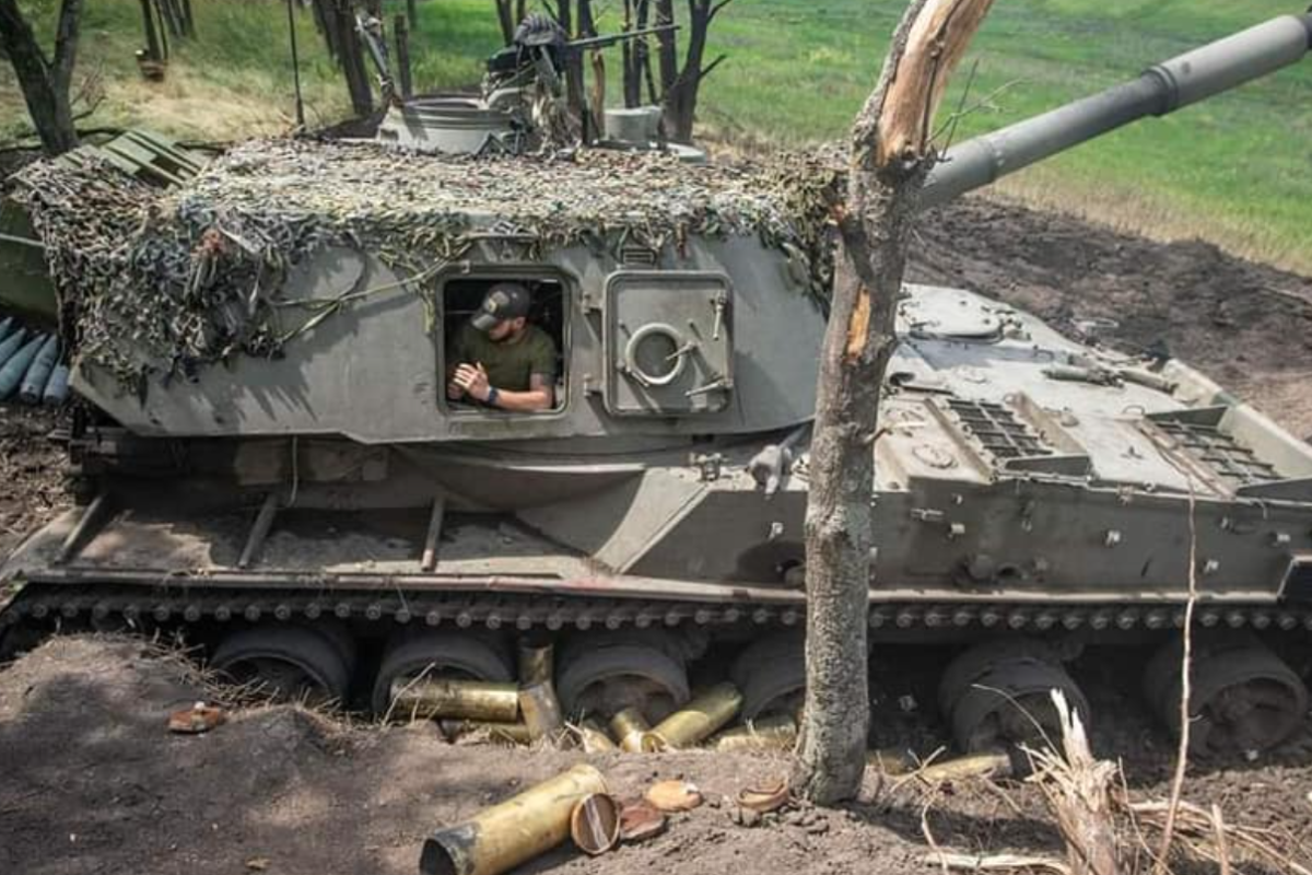 Війська РФ продовжують здійснювати обстріли та завдавати авіаударів на всіх напрямках: зведення Генштабу ЗСУ Війська РФ продовжують здійснювати обстріли та завдавати авіаударів на всіх напрямках: зведення Генштабу ЗСУ