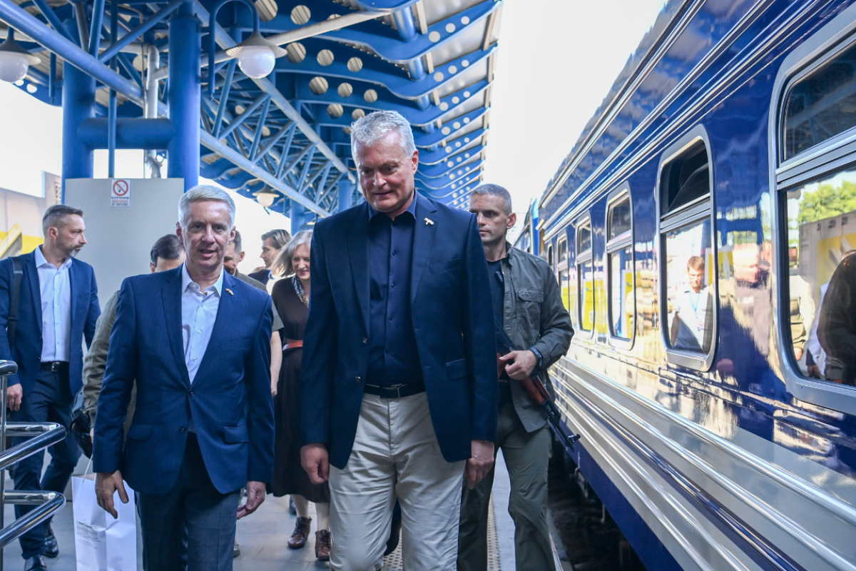 Президент Литви Гітанас Науседа прибув до Києва Президент Литви Гітанас Науседа прибув до Києва
