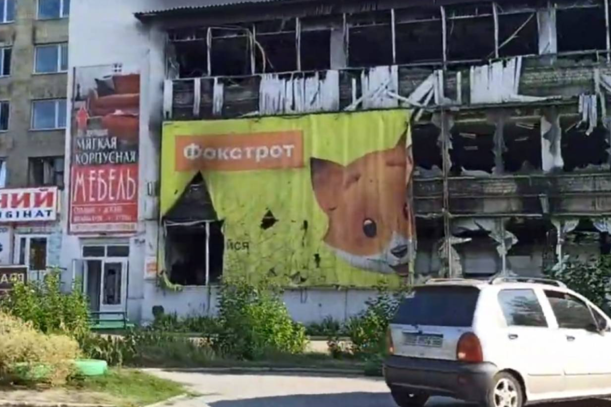 В оккупированном Рубежном орудуют мародеры, с которыми не может справиться даже новая "власть" В оккупированном Рубежном орудуют мародеры, с которыми не может справиться даже новая "власть"