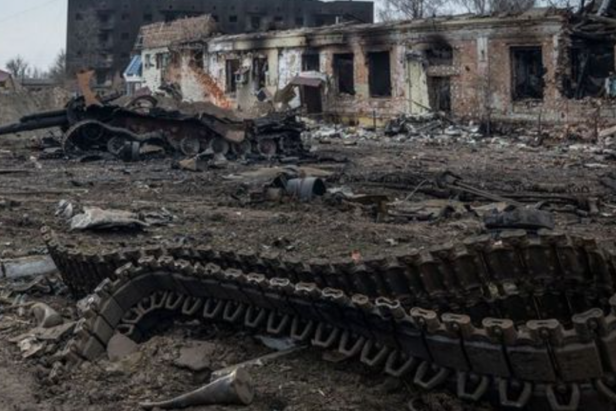 Под Северодонецком нашли тело мужчины, побывавшего на "допросе" у российских оккупантов Под Северодонецком нашли тело мужчины, побывавшего на "допросе" у российских оккупантов
