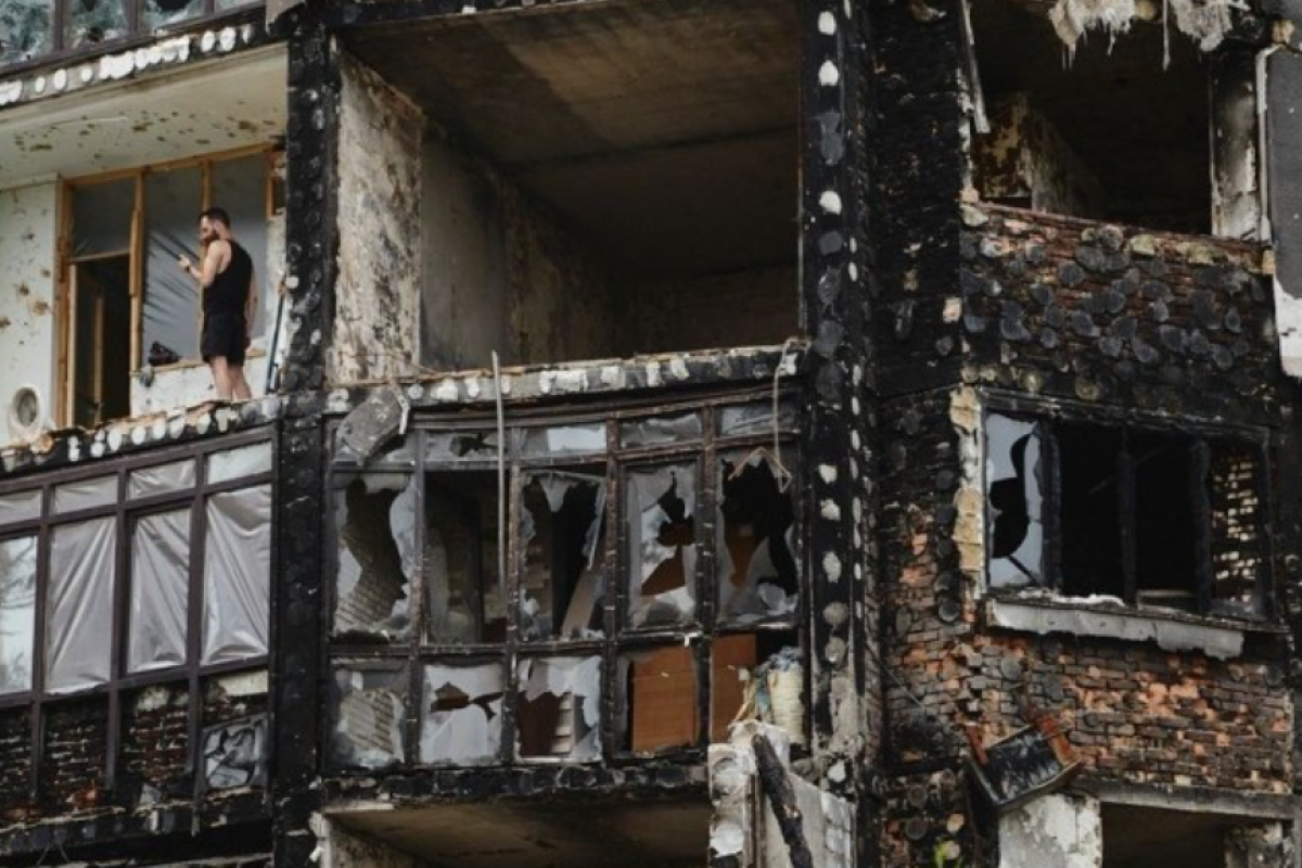 Стерли з лиця землі міста, а компенсацію видали лише 60 сім'ям: Луганщина зустріне зиму в руїнах Стерли з лиця землі міста, а компенсацію видали лише 60 сім'ям: Луганщина зустріне зиму в руїнах